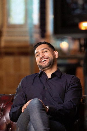 Meet the Khans: Big in Bolton