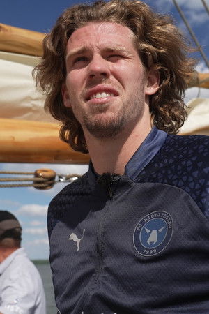 BS & ulvene til søs