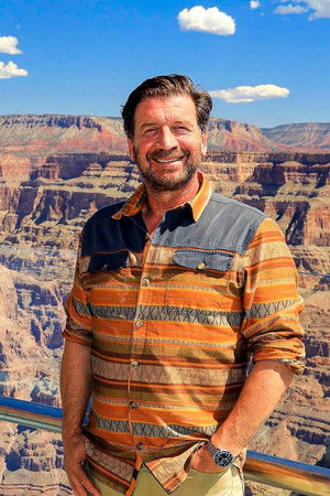 Into The Grand Canyon with Nick Knowles