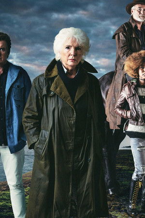 Kat & Alfie: Redwater