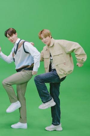 몬스타엑스 과몰입장