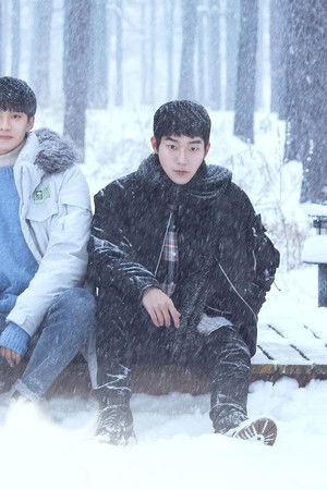 我才不要和你做朋友呢