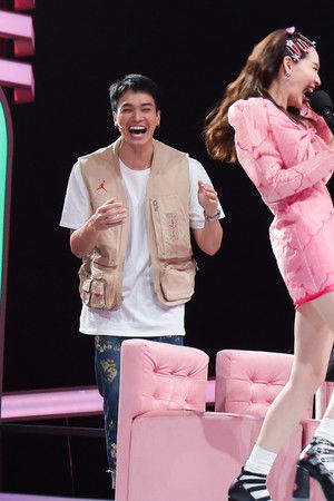 หอคอยเพลงรัก