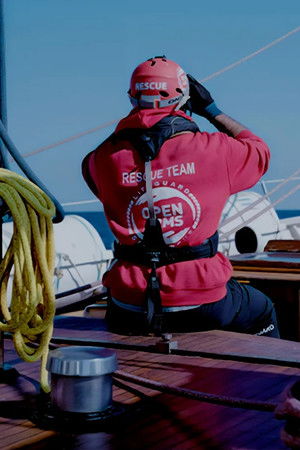 A contracorrent: 10 anys d'Open Arms