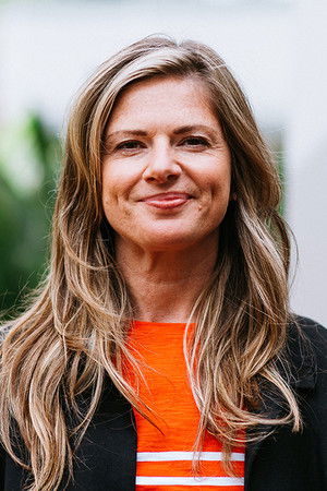 Julia Zemiro's Home Delivery