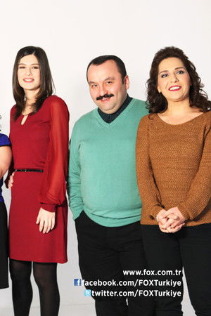 Ali Ayşe'yi Seviyor