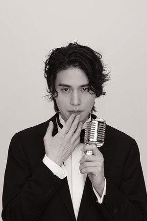 이동욱은 토크가 하고 싶어서