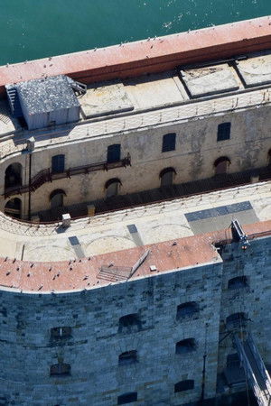 Форт Боярд Россия