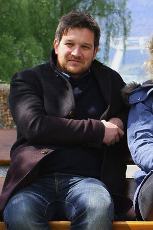 Hyper Evolution: Rise of the Robots