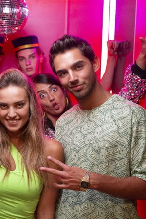 הקומה האחרונה