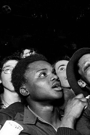 Histoire bruyante de la jeunesse (1949-2020)