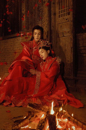 倾世锦鳞谷雨来