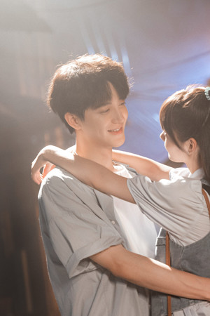 脸盲少女的未知爱情