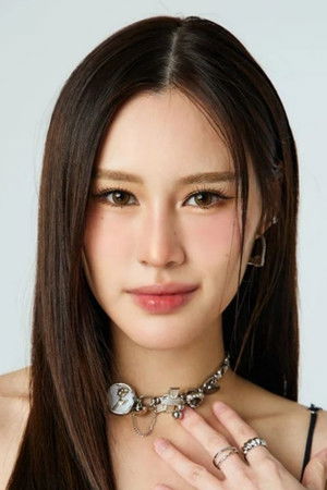 มิ้นท์ ธิฌาน์ ธุระชน