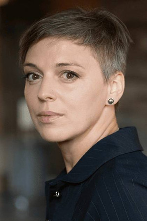 Нелли Уварова