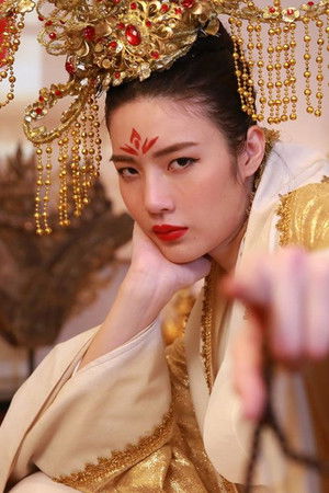 สัมผัสรัตติกาล