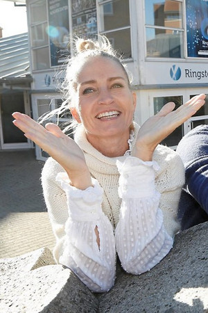 Bjældeklang og julestjerner