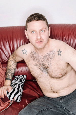 Måste gitt - Serien