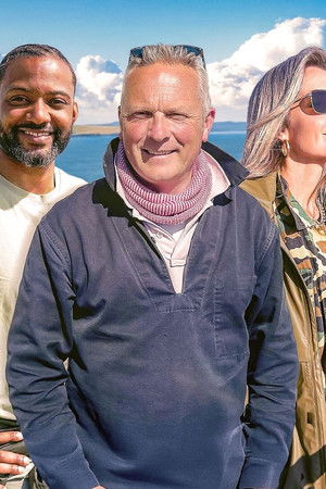 Coastal Adventures with Helen, Jules & JB