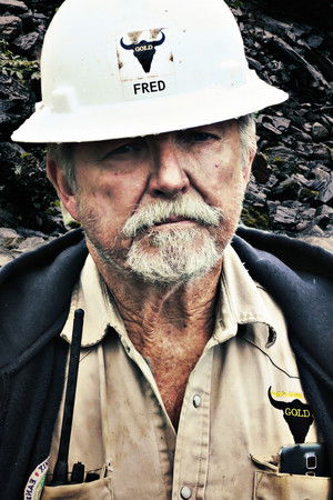 Altın Peşinde: Köpüklü Sular