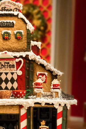 Holiday Gingerbread Showdown
