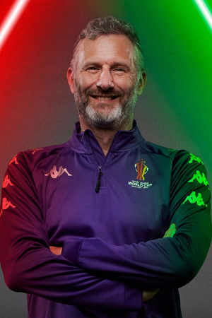 Adam Hills: Grow Another Foot