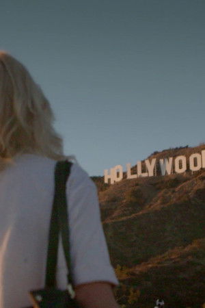 A Song of an Unknown Actress