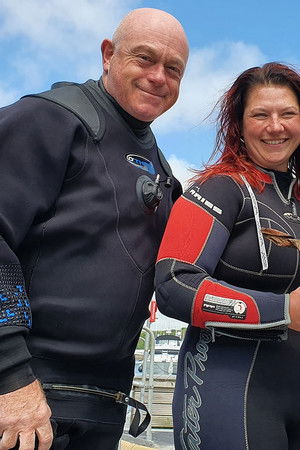 Ross Kemp: Shipwreck Treasure Hunter