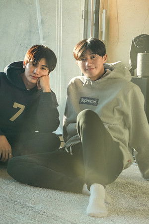 In the SOOP: Friendcation