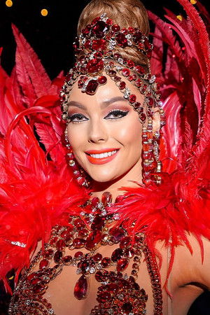 Moulin Rouge: Yes We Can-Can!