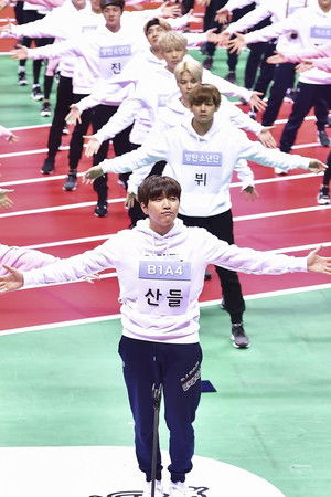 아이돌스타 육상 선수권대회