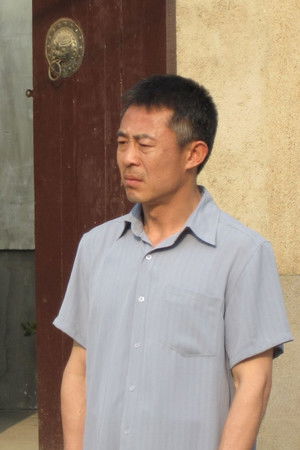 一家不说两家话