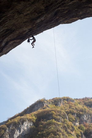 Balkánem nahoru a dolů s Adamem Ondrou