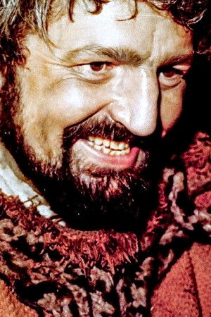 Przyłbice i kaptury