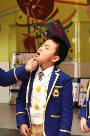 外星小子哆布哆