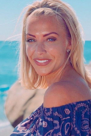 A Place in the Sun: Home or Away