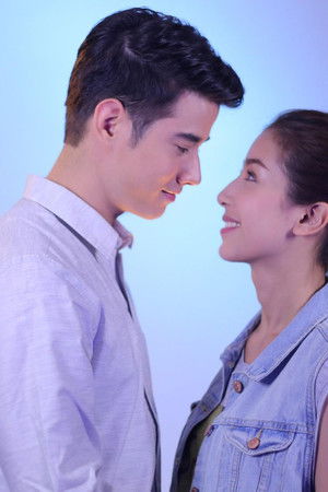 สองหัวใจนี้เพื่อเธอ