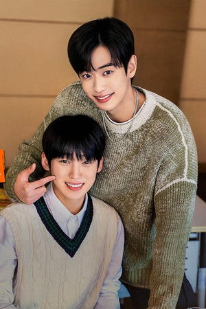 기숙학원 연애금지