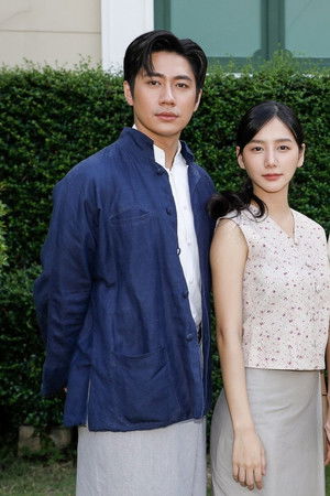 เรือนโชนแสง