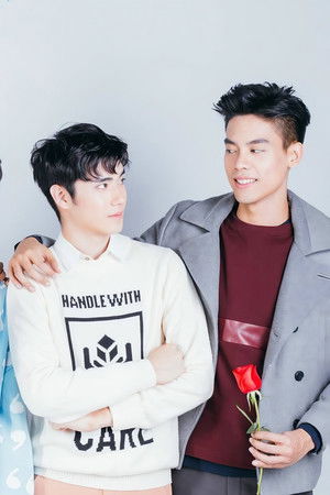 เดือนเกี้ยวเดือน