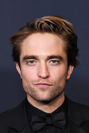 profile photo actor: Robert Pattinson