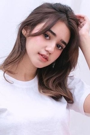 Nabila Vadaq