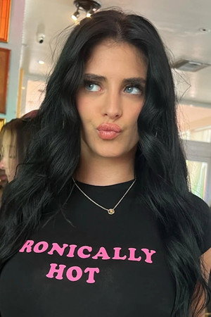 Camila Hubner