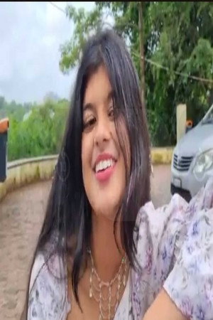 Sharmine Fernandes