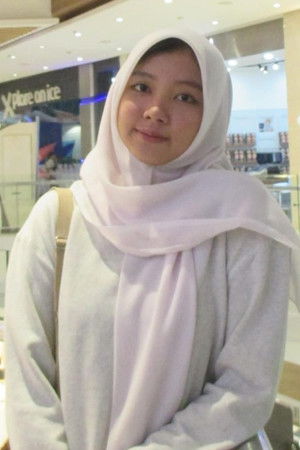 Mirna Dewi