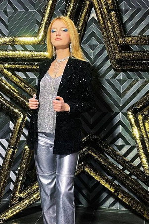 Lera Lisinskaya