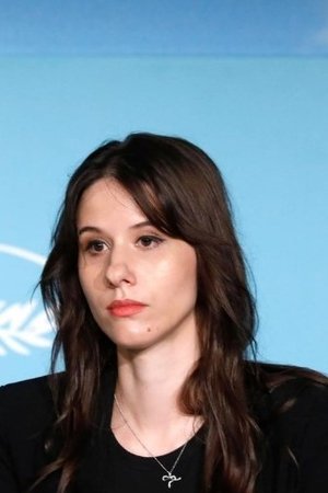 Noémie Devide