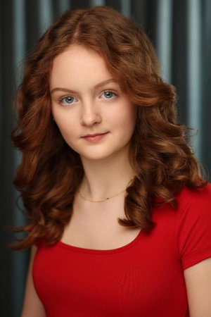 Holly Robertson