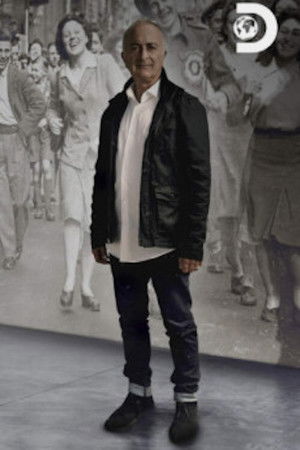 Tony Robinson's VE Day Minute by Minute Tony Robinson's VE Day Minute by Minute