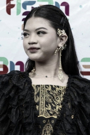 Rhivi Azhar